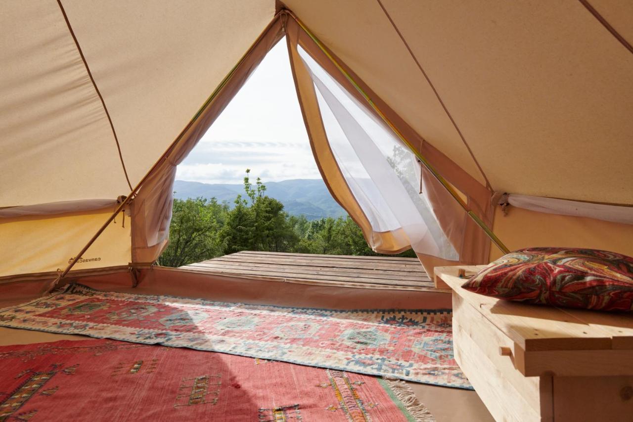 Hotel Agricola Ombra - Tents In Nature à Lajatico Extérieur photo