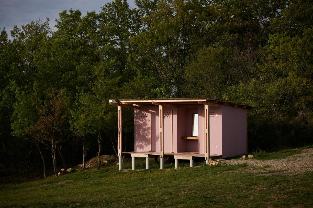 Hotel Agricola Ombra - Tents In Nature à Lajatico Extérieur photo