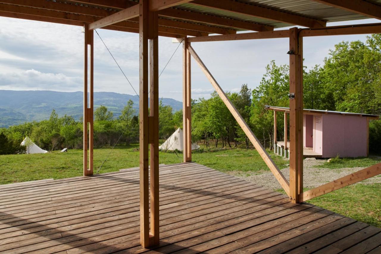 Hotel Agricola Ombra - Tents In Nature à Lajatico Extérieur photo